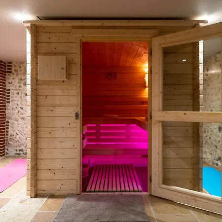 Гостевой дом New & De Nage Онфлёр