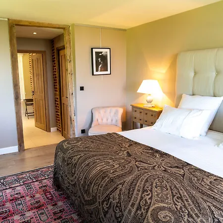 New & De Nage Онфлёр