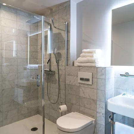 New & De Nage 4* Онфлёр