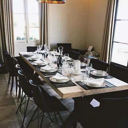 New & De Nage Pensionat Honfleur