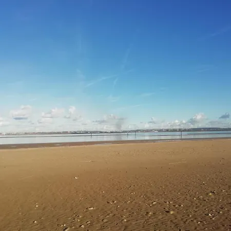 New & De Nage Honfleur