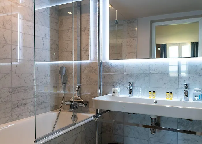 New & De Nage Гостевой дом Онфлёр