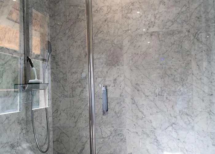 New & De Nage Penzion