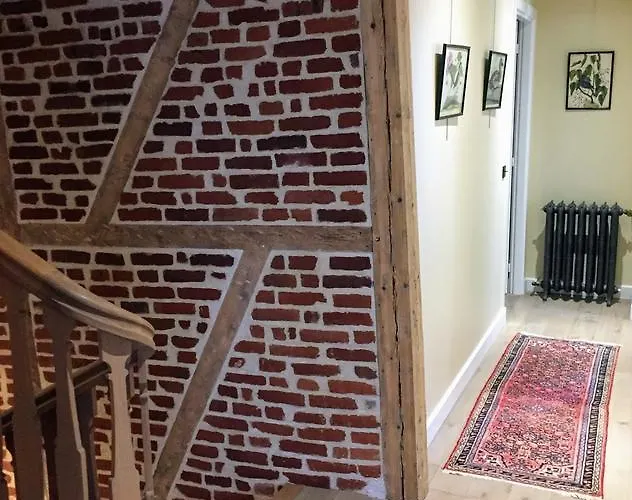 New & De Nage Онфлёр