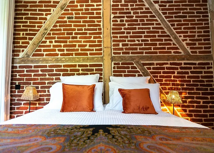 New & De Nage Penzion Honfleur